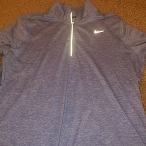 Nike half zip. Baby blue
